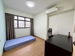 Tampines Avenue 12 (Tampines), Multi Generation #636843141